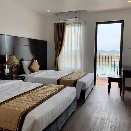 Sunsea Hotel Ha Long Bagian luar foto