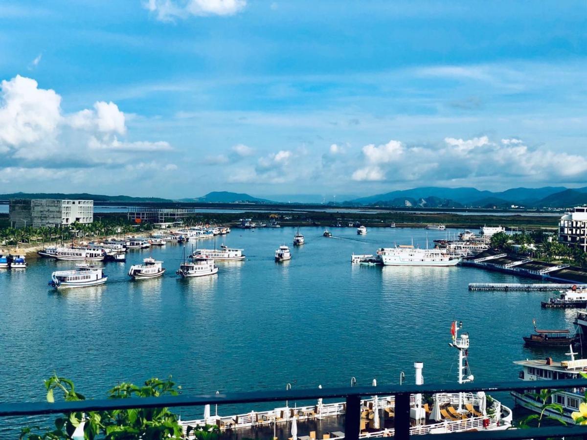 Sunsea Hotel Ha Long Bagian luar foto