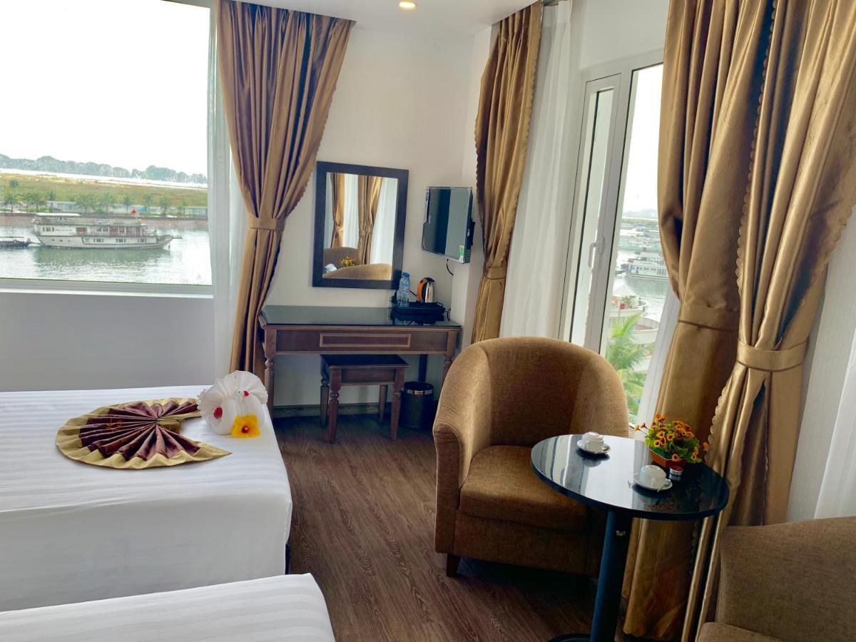 Sunsea Hotel Ha Long Bagian luar foto