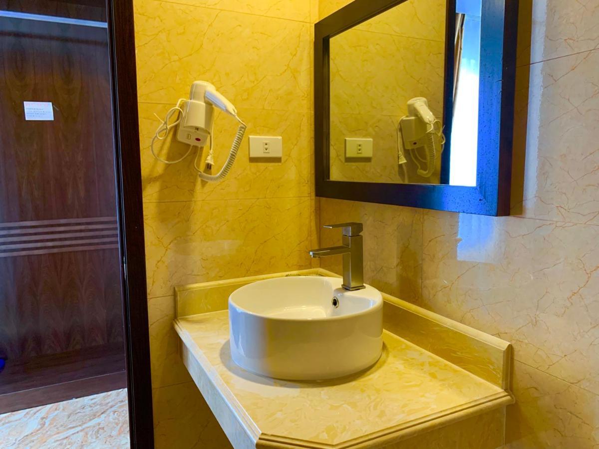 Sunsea Hotel Ha Long Bagian luar foto